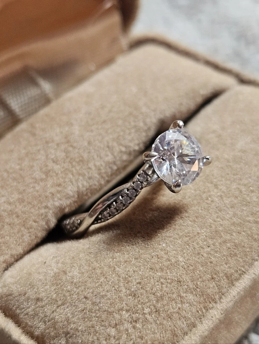 .925 elegant silver